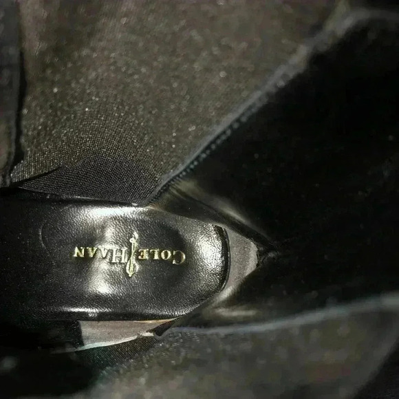 Cole Haan Air Evan Women’s 6.5 B Black Leather Short Boot D35597 Waterproof - Picture 14 of 15